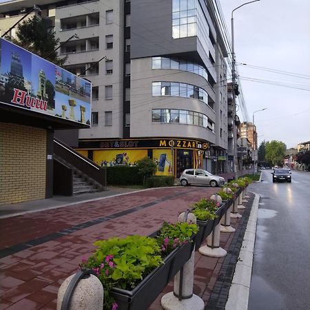 Naissa Apartment Ni Екстериор снимка