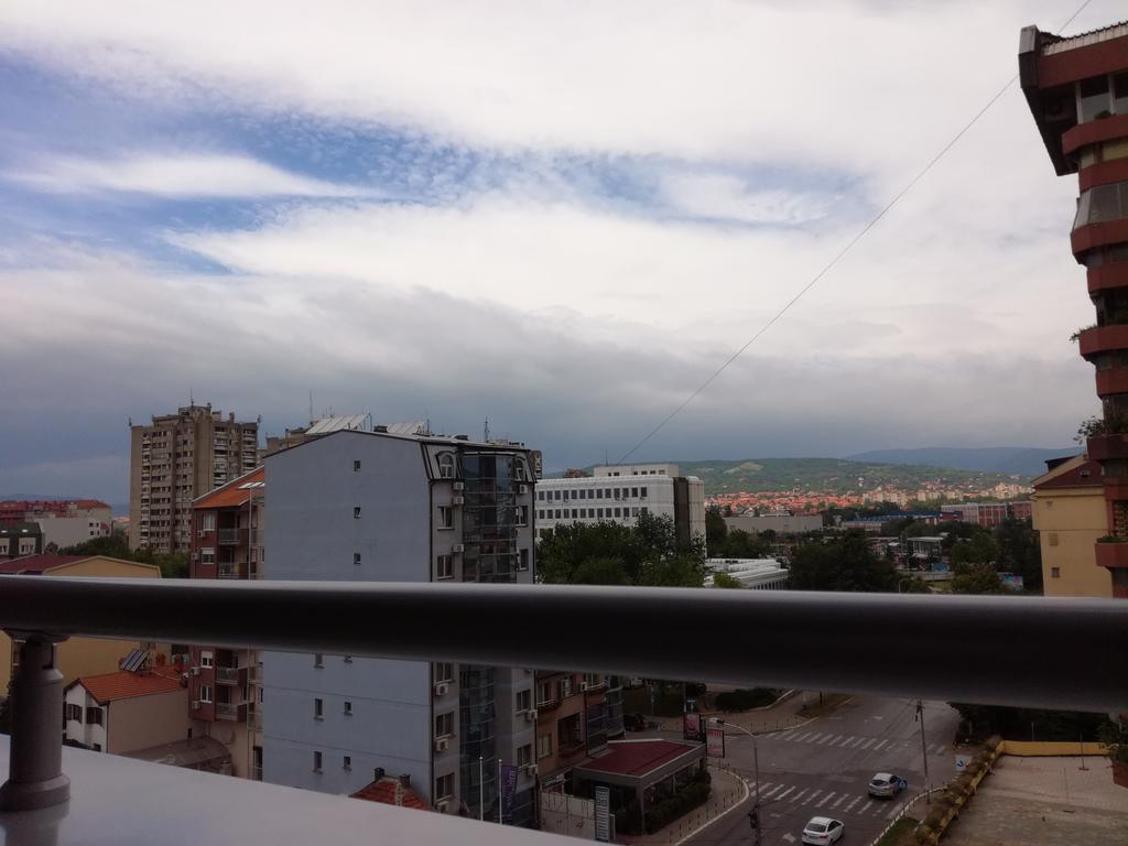 Naissa Apartment Ni Екстериор снимка