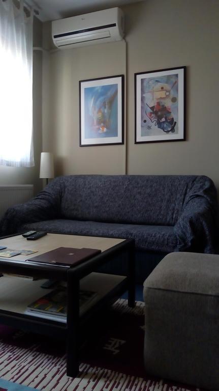Naissa Apartment Ni Екстериор снимка